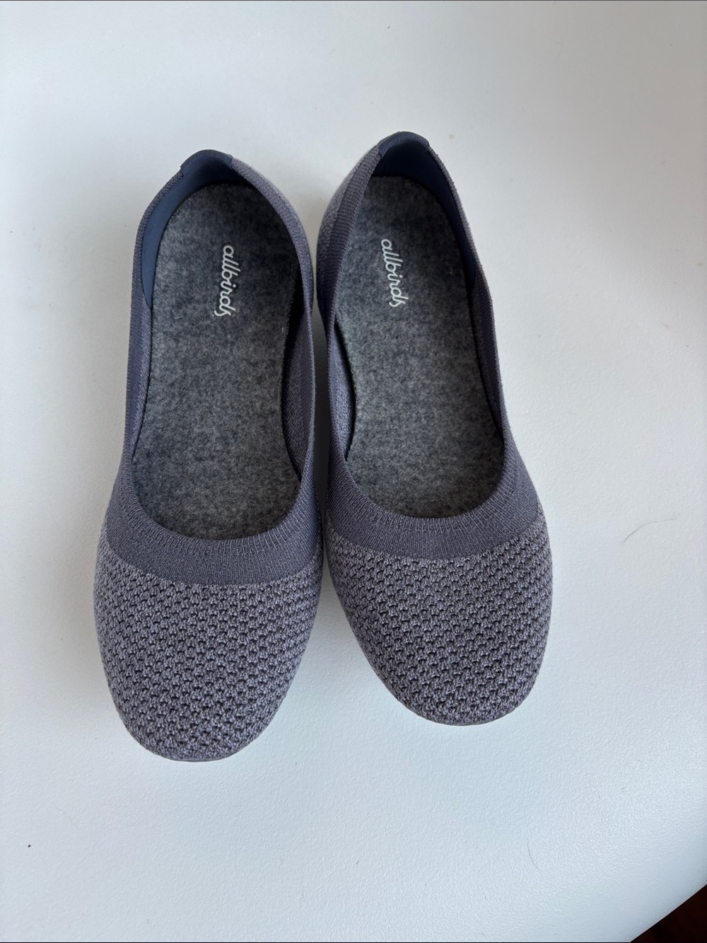 Allbirds Tree Breezer, women’s US size 8, 
Color: seashell, (grayish/purple) New